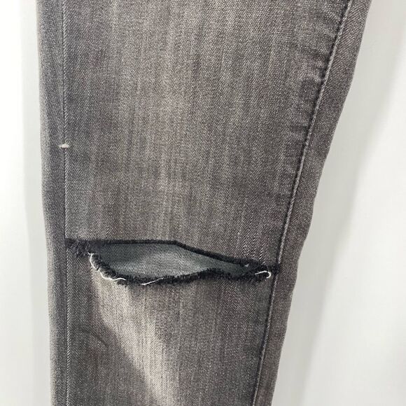 3For$20 Denim 4 Us Black Ripped Jeans size 5 - Picture 4 of 8